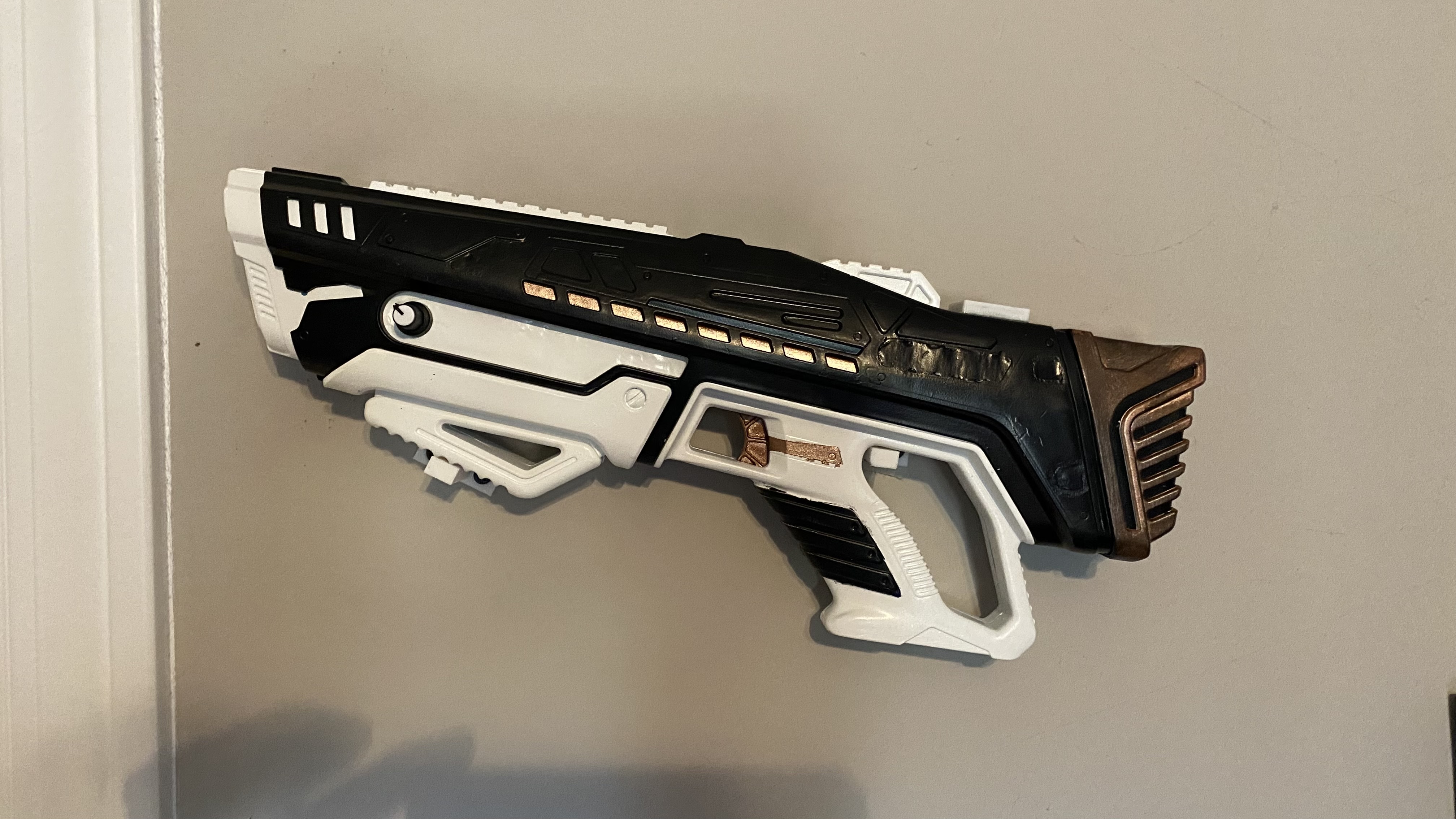 Image of my custom blaster prop