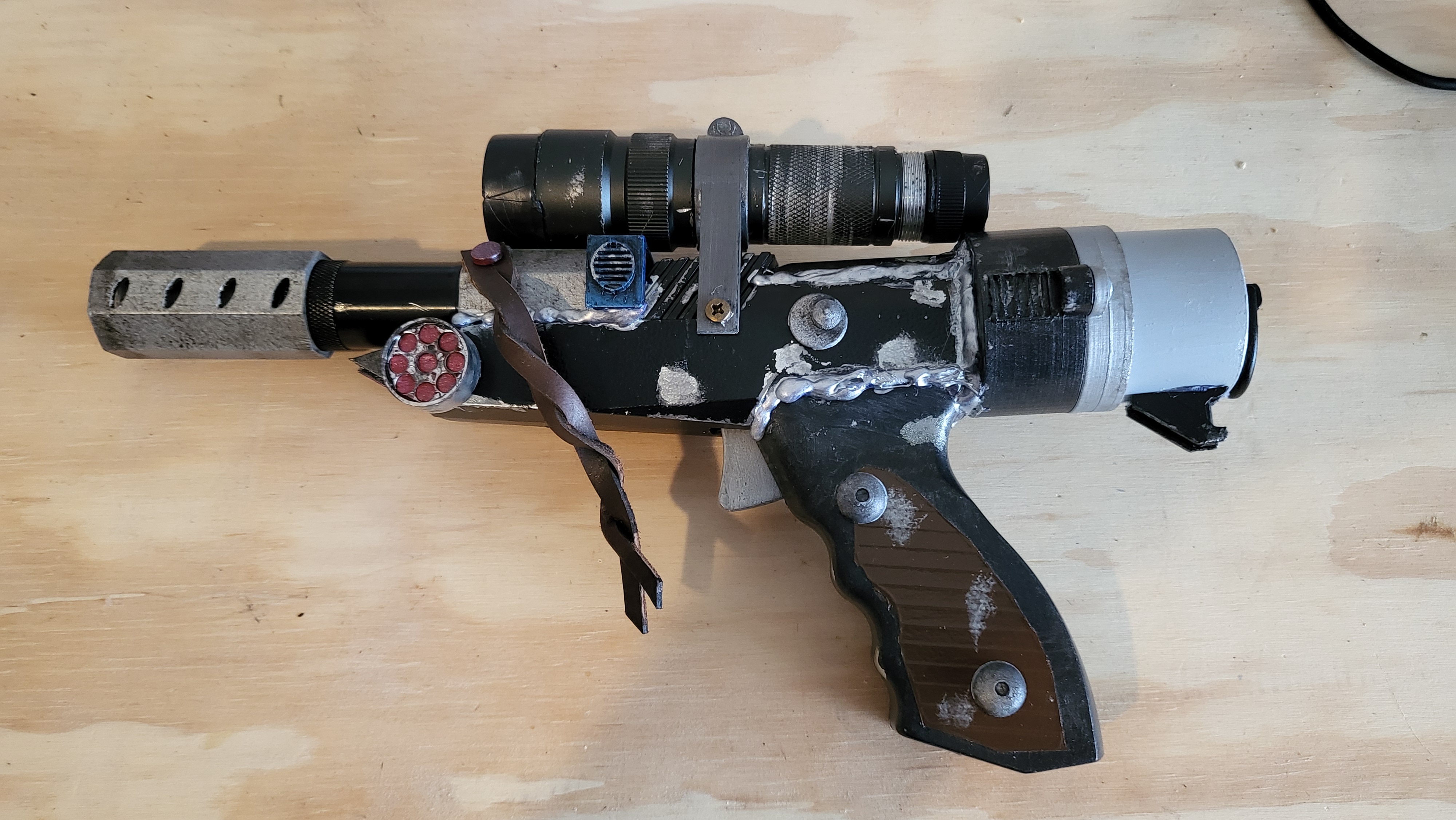 Image of my custom blaster prop